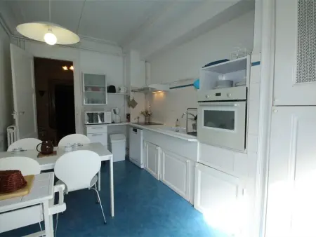 T2 ensoleillé 70 m² face aux thermes à Luchon : photo 7