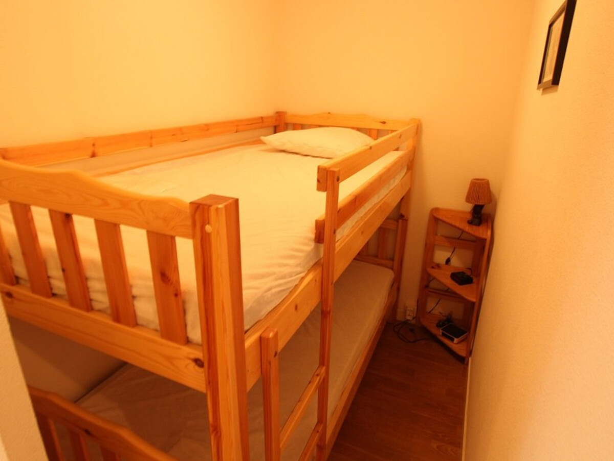 T2 cabine Bagnères-de-Luchon, balcon montagne et parking - Photo 4