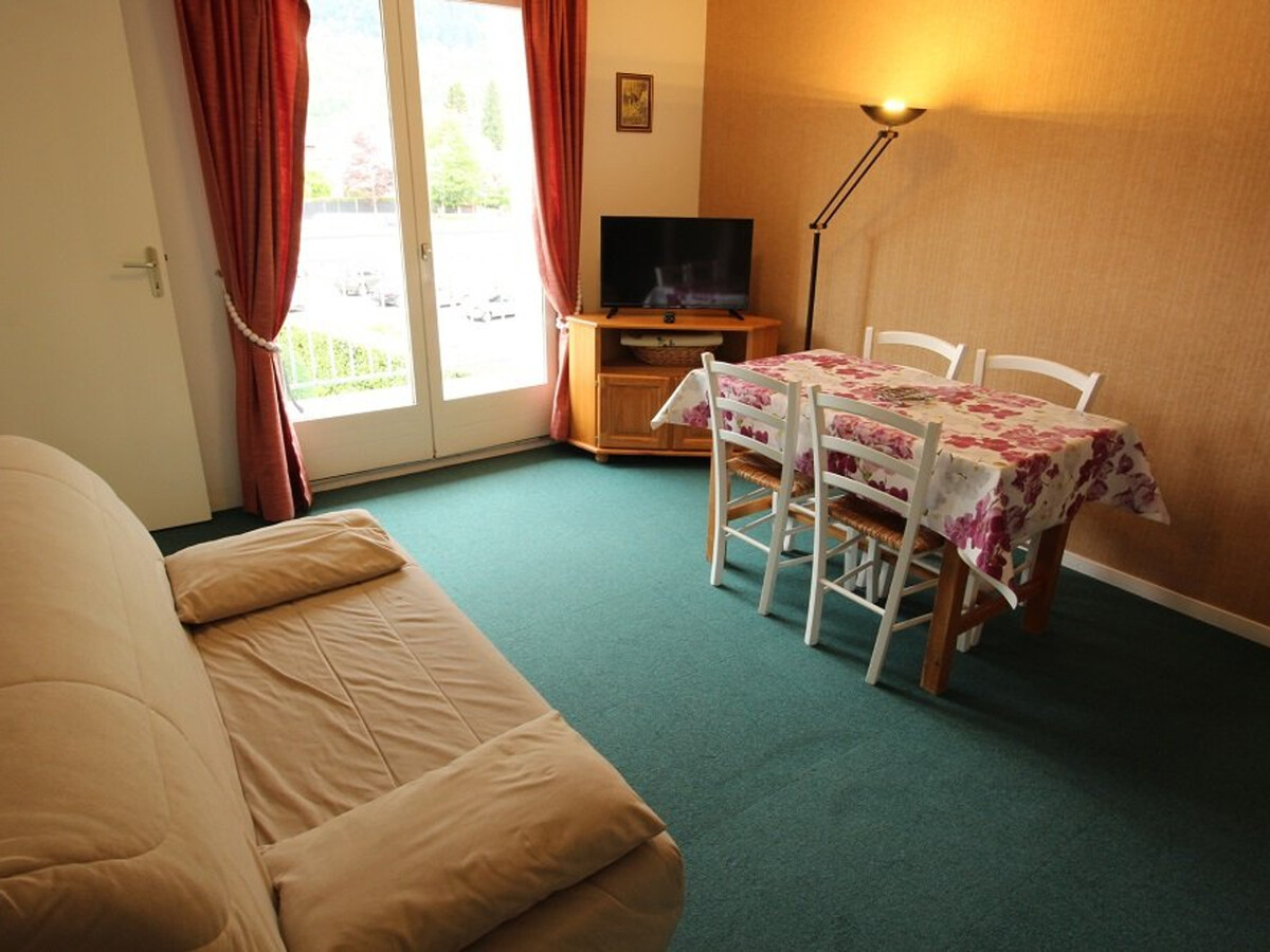 T2 Bagnères-de-Luchon vue montagnes et balcon - Photo 1