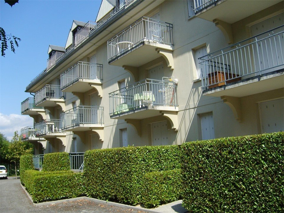 T2 Bagnères-de-Luchon vue montagnes et balcon - Photo 2