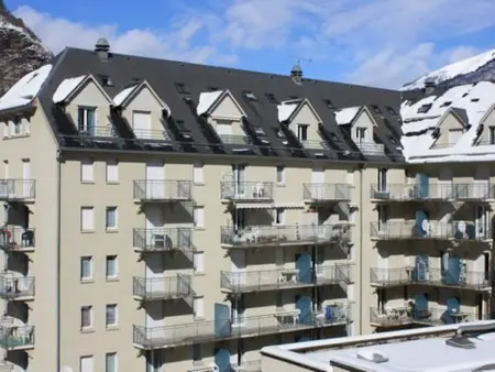 Studio cabine calme avec balcon vue montagne à Bagnères-de-Luchon : photo 11