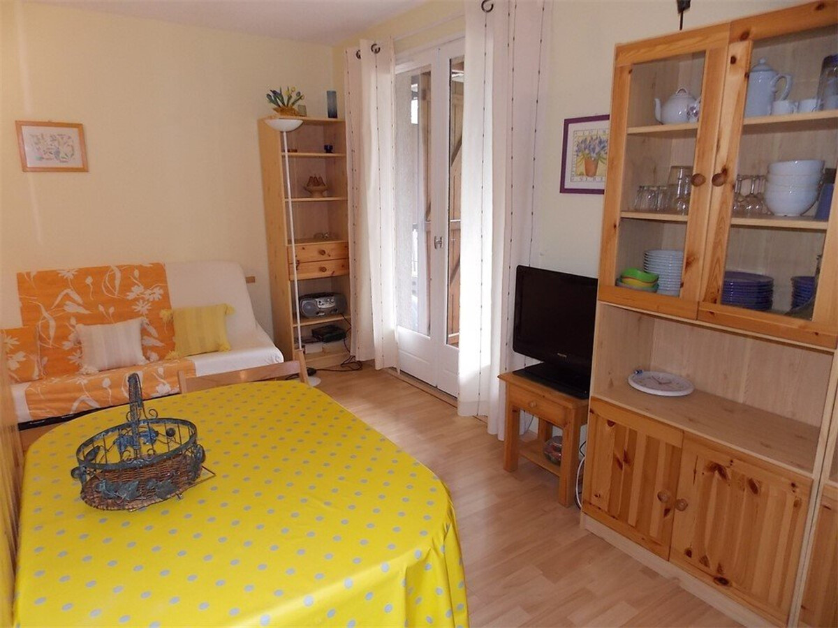T2 Luchon centre-ville, loggia sud, parking couvert - Photo 1