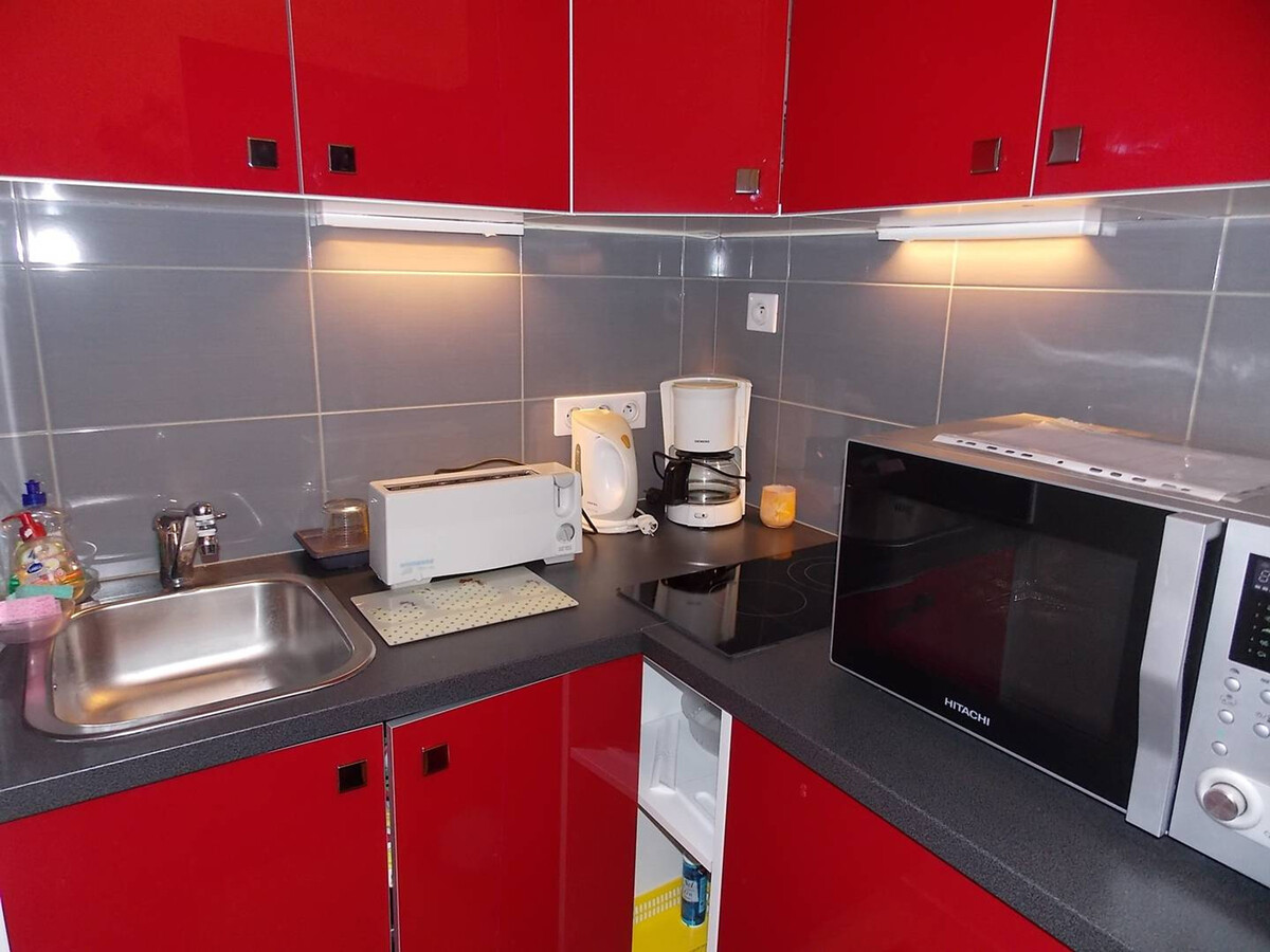T2 Luchon centre-ville, loggia sud, parking couvert - Photo 2