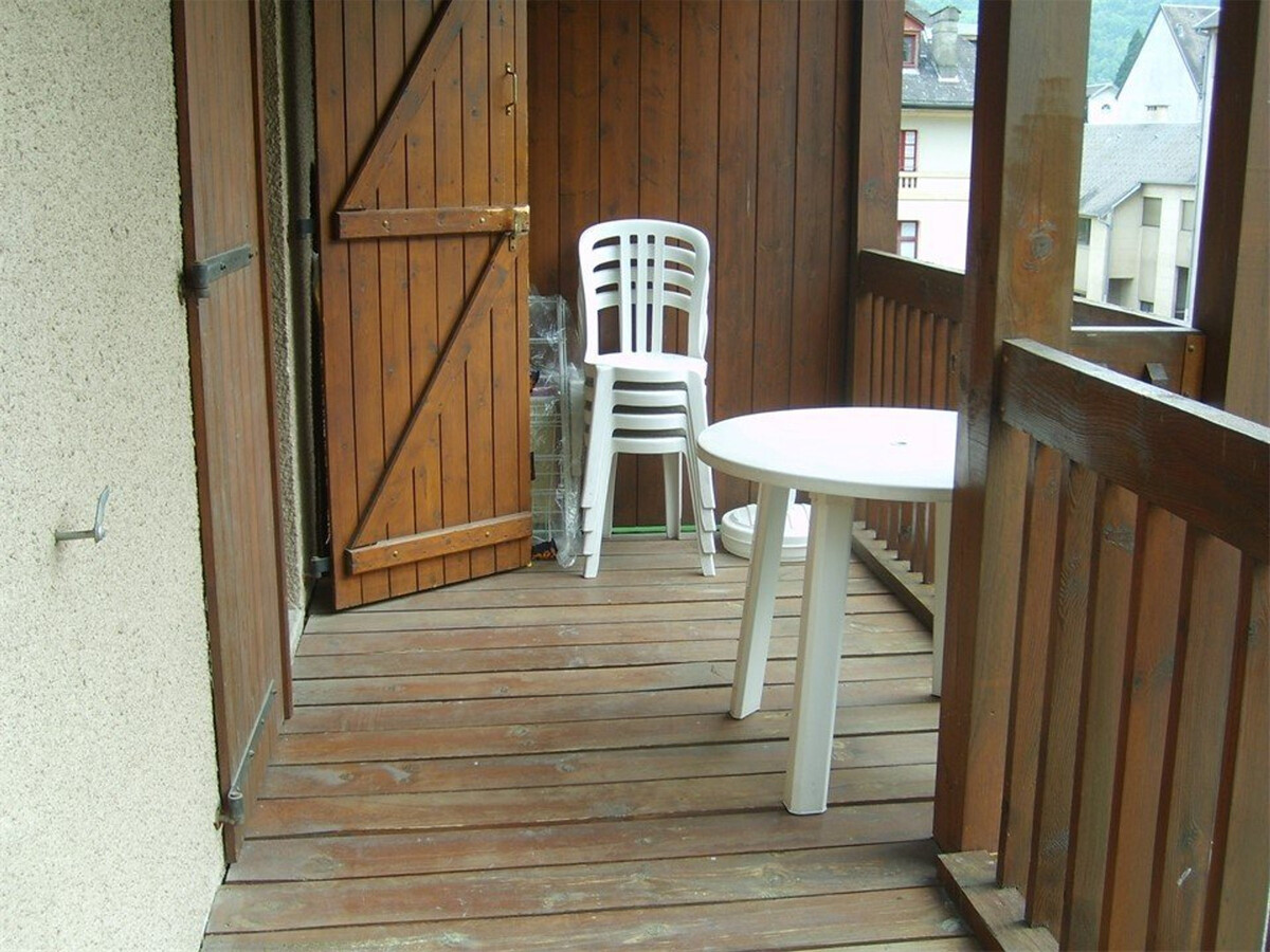 T2 Luchon centre-ville, loggia sud, parking couvert - Photo 5