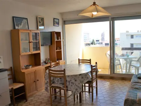 Spacieux T3 tout confort entre port et plage à Saint-Cyprien avec terrasse et parking privé : photo 10