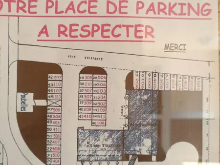 Spacieux T3 tout confort entre port et plage à Saint-Cyprien avec terrasse et parking privé : photo 20