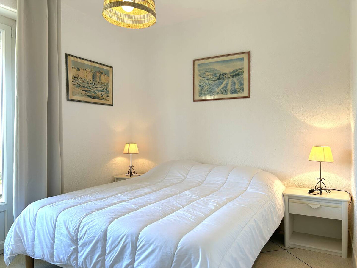 Appartement 3 pièces pieds dans l'eau au Lavandou - Photo 8
