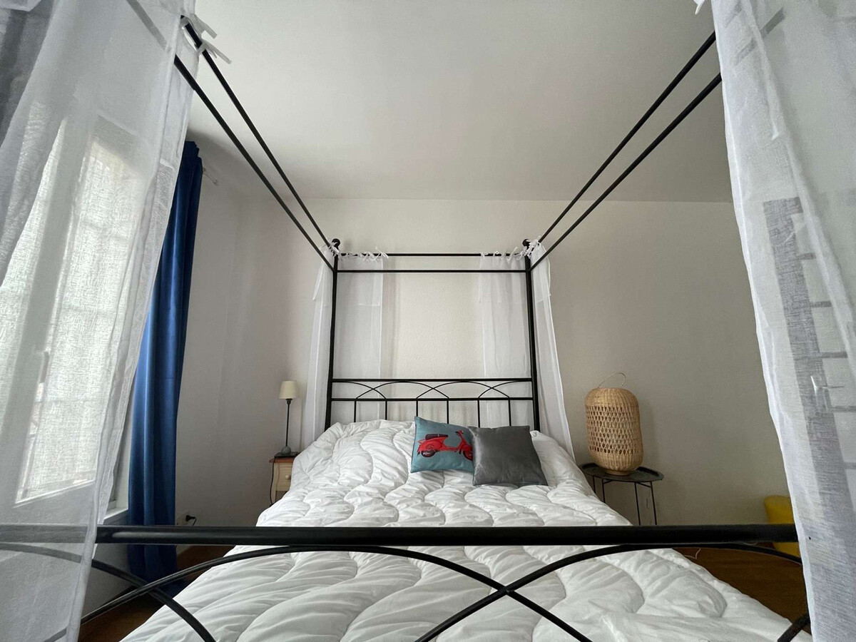 Appartement 6 pers. vue tours et vieux port, centre La Rochelle - Photo 11