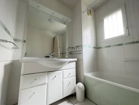 T2 Cambo-les-Bains avec parking et terrasse : photo 10