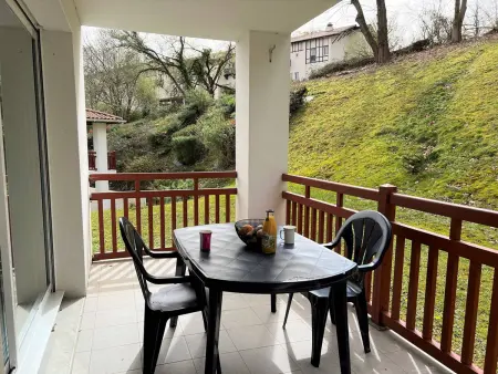T2 Cambo-les-Bains avec parking et terrasse : photo 11