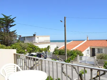 Location appartement à Fleury Saint Pierre la Mer, Appartement à 50m de la plage, 2 Chambres, 1 Balcon, Quartier du Port Tranquille