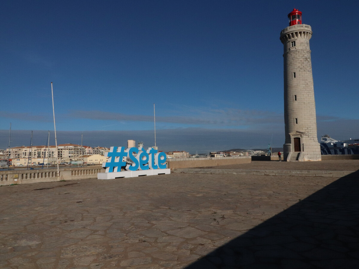 Rez de jardin 38m² à Sète avec vue mer et parking - Photo 14