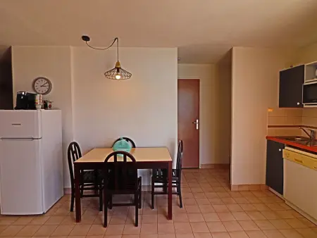 Studio cabine climatisé 4 pers. à Sète, vue mer et piscine : photo 4