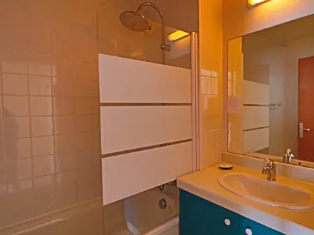 Studio cabine climatisé 4 pers. à Sète, vue mer et piscine : photo 5
