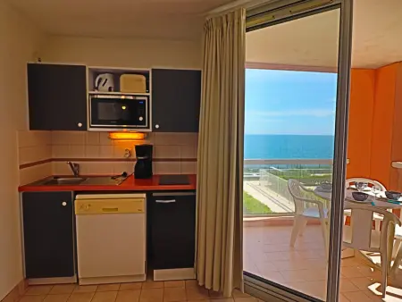 Studio cabine climatisé 4 pers. à Sète, vue mer et piscine : photo 7