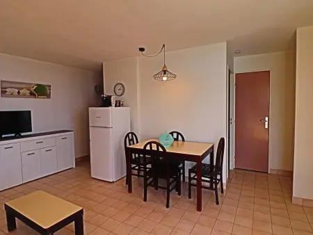 Studio cabine climatisé 4 pers. à Sète, vue mer et piscine : photo 9