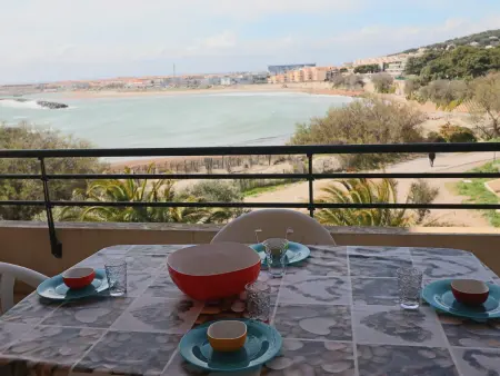 Appartement 2 pièces cabine Sète, terrasse 14m² face plage