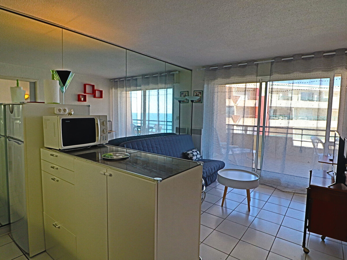 Appartement 2 pièces cabine 6 personnes, terrasse 12m² à Sète - Photo 10