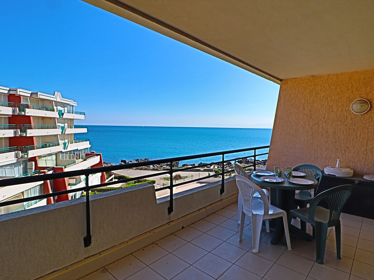 Appartement 2 pièces cabine 6 personnes, terrasse 12m² à Sète - Photo 11