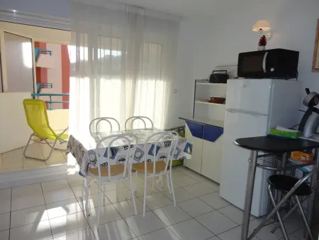 Appartement 2 pièces avec terrasse et parking à Sète : photo 5