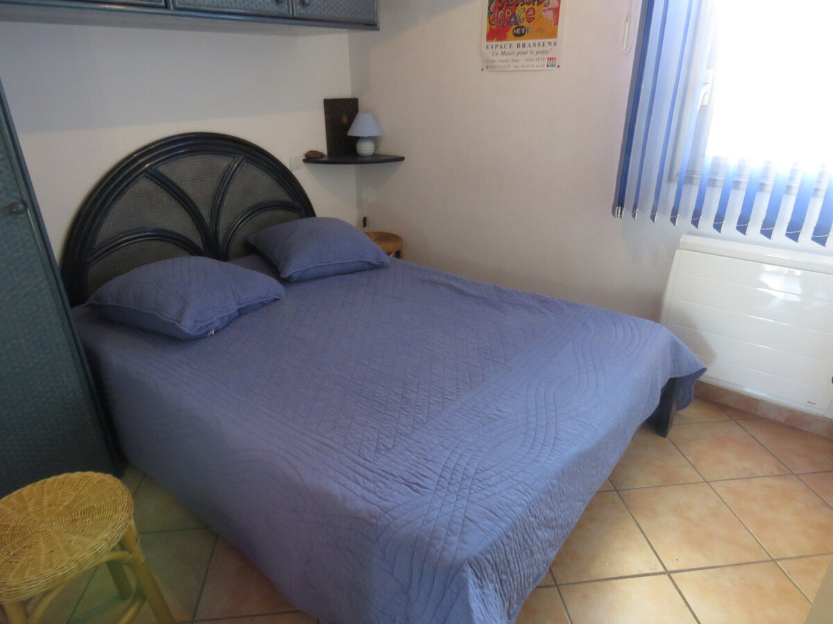 T2 30m² à Sète avec loggia vitrée vue mer - Photo 9