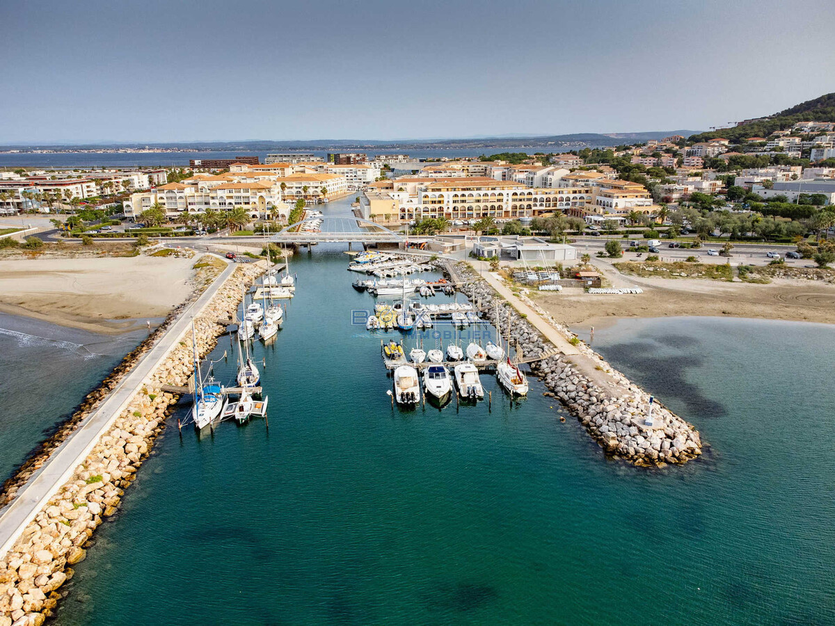 T2 30m² à Sète avec loggia vitrée vue mer - Photo 11