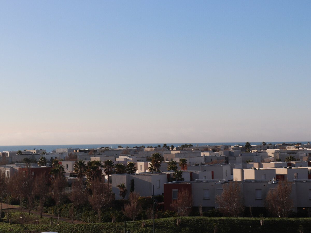 T3 70m² Sète : Clim, Terrasse Mer & 2 Parkings - Photo 1