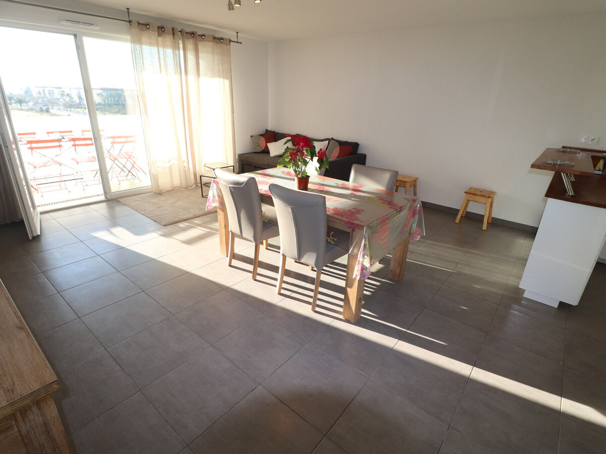 T3 70m² Sète : Clim, Terrasse Mer & 2 Parkings - Photo 3