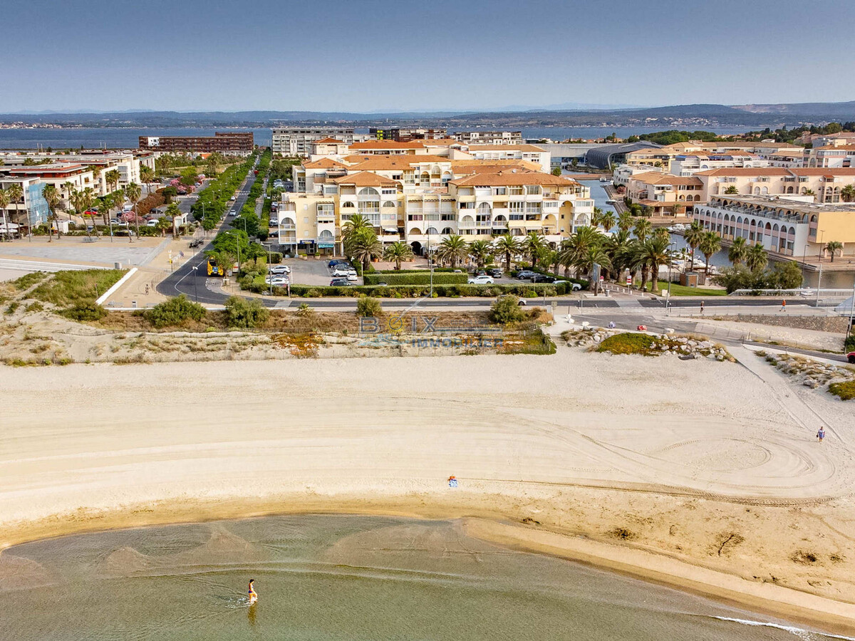 T3 70m² Sète : Clim, Terrasse Mer & 2 Parkings - Photo 11