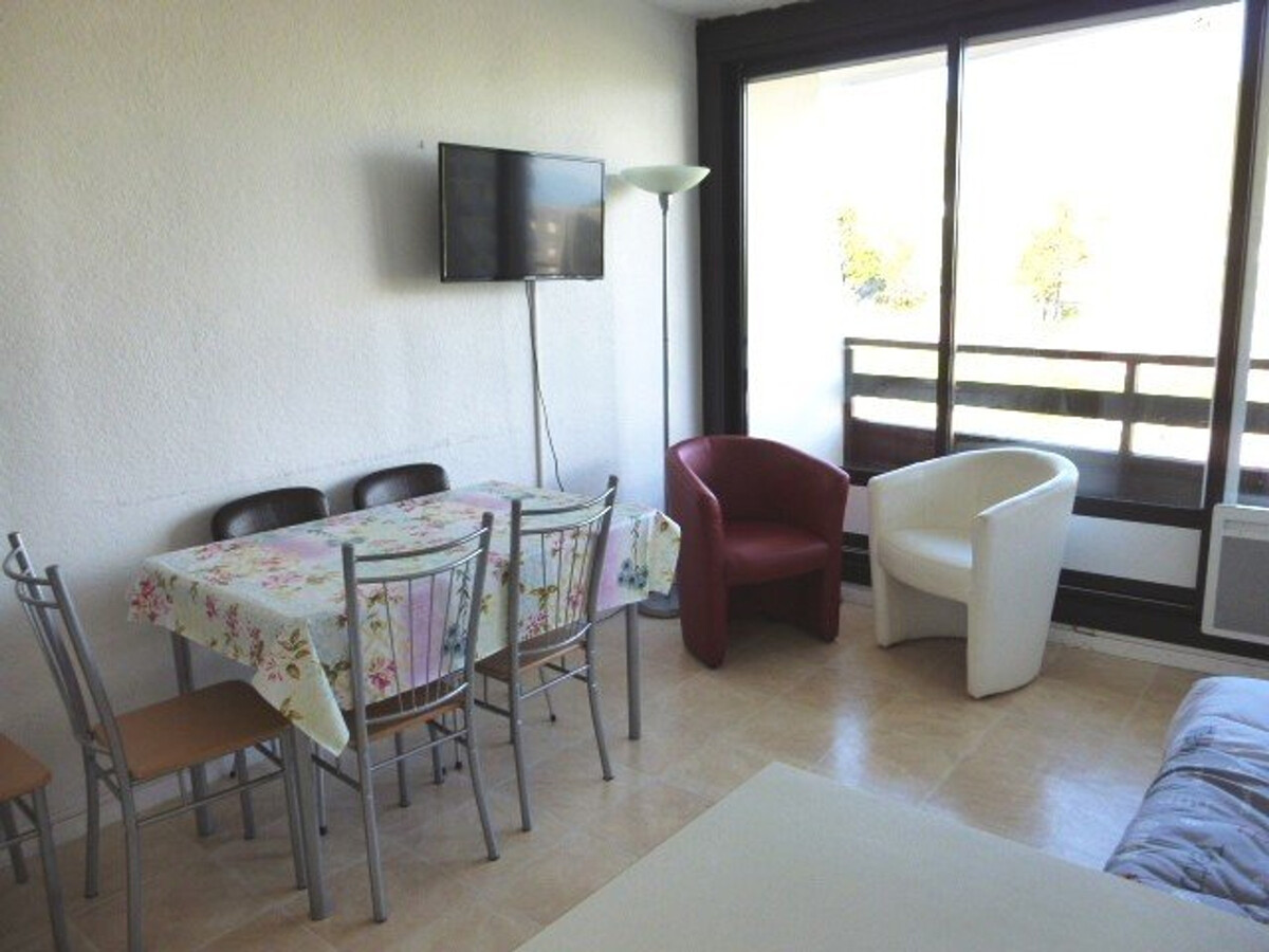 Studio 6 pers. Arette, accès pistes, balcon, parking - Photo 3