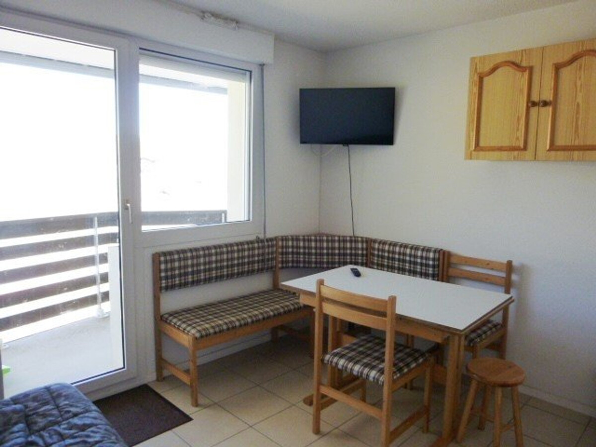 Studio 4 pers Arette, balcon pistes et parking gratuit - Photo 3