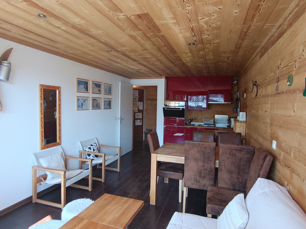 Appartement rénové style chalet, 6 personnes, vue pistes - Photo 1