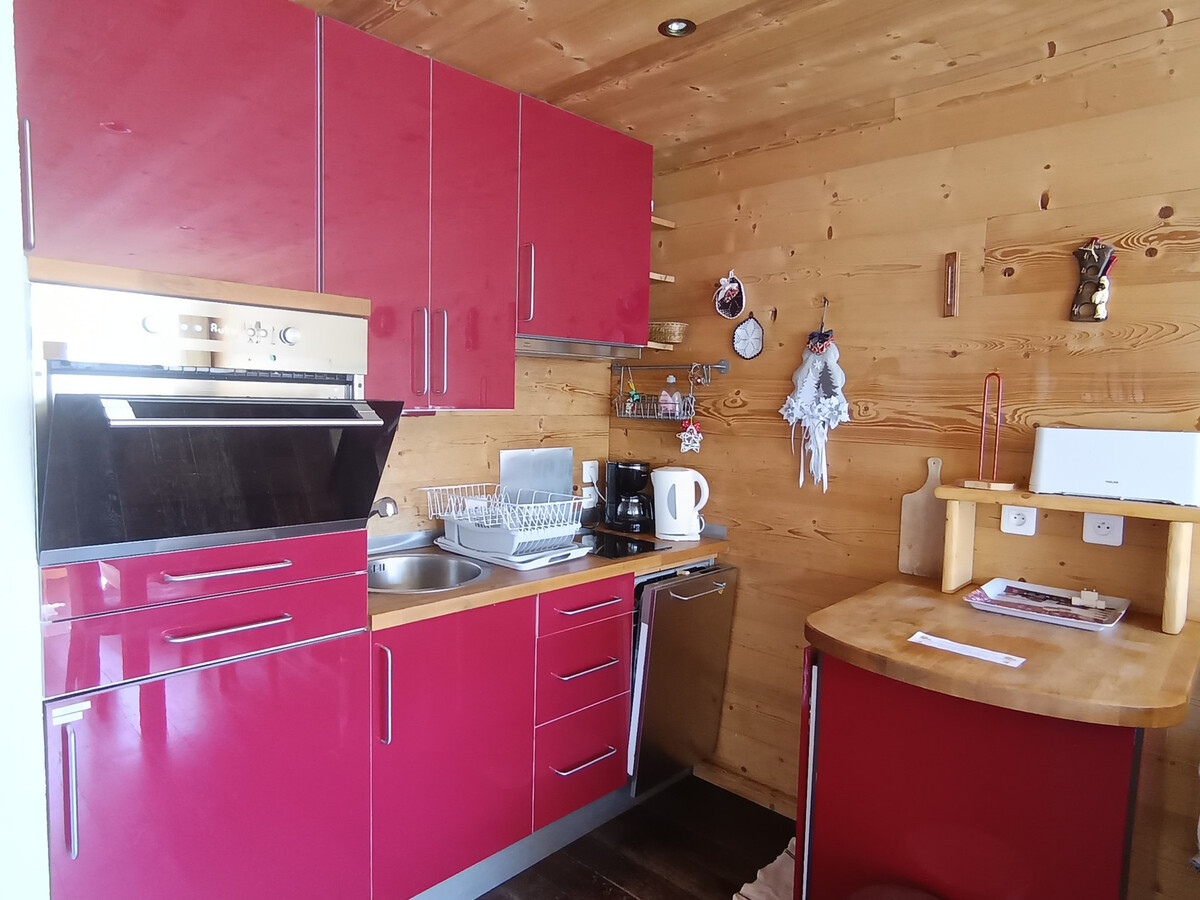 Appartement rénové style chalet, 6 personnes, vue pistes - Photo 5