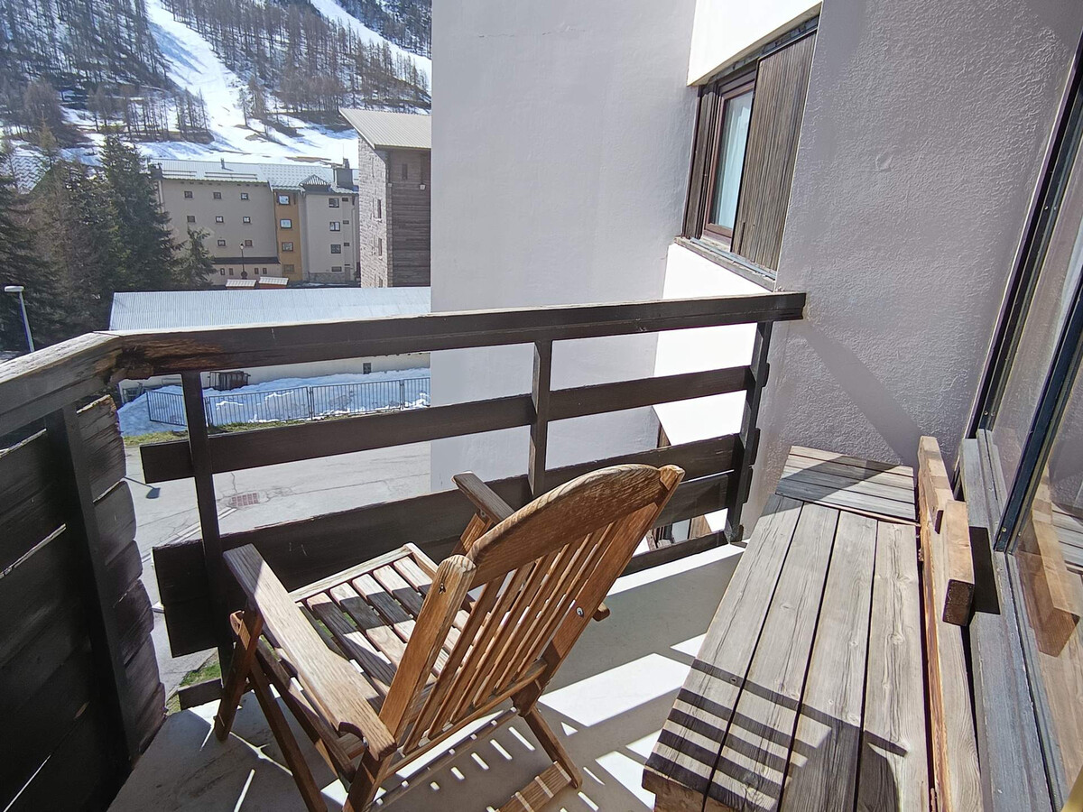 Appartement rénové style chalet, 6 personnes, vue pistes - Photo 9