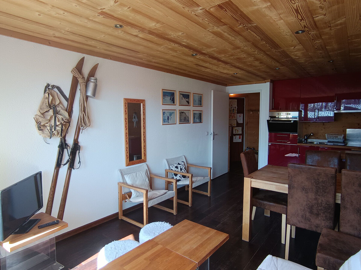 Appartement rénové style chalet, 6 personnes, vue pistes - Photo 11