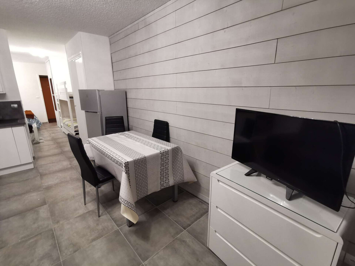Studio 6 pers. rénové balcon sud à Saint-Michel-de-Chaillol - Photo 8