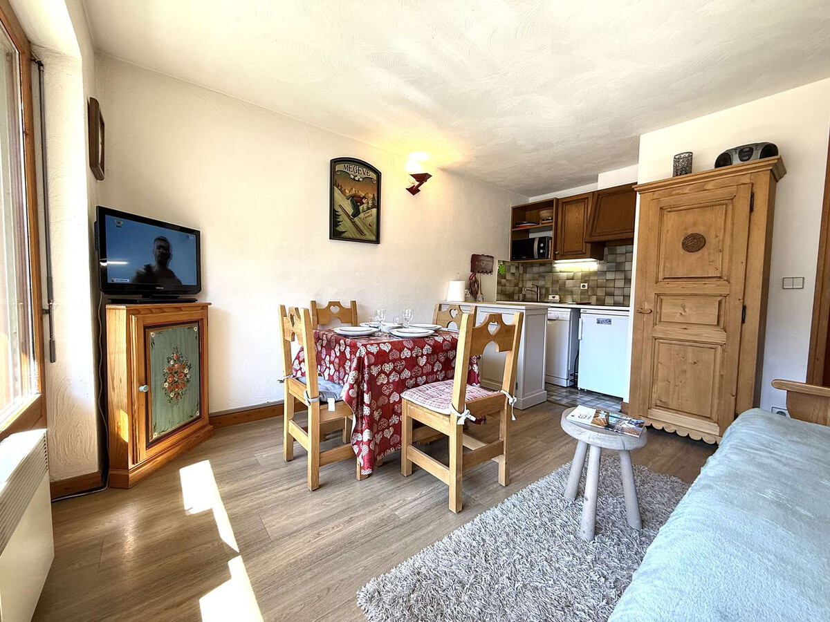 Studio cabine 4 pers à Praz-sur-Arly, parking et balcon sud - Photo 3