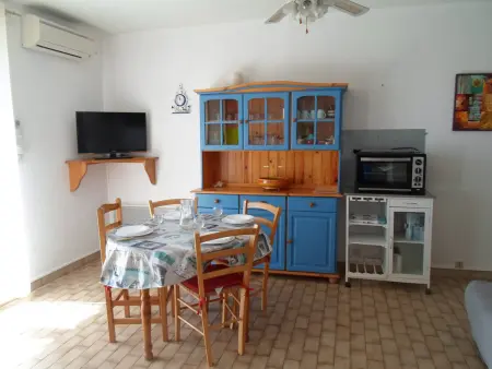 Appart 2★ rez-de-jardin, climatisé, 10 min Thermes : photo 3