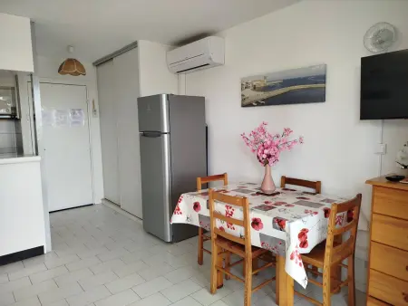 T2 accès direct plage avec grande terrasse à Saint-Cyprien : photo 6