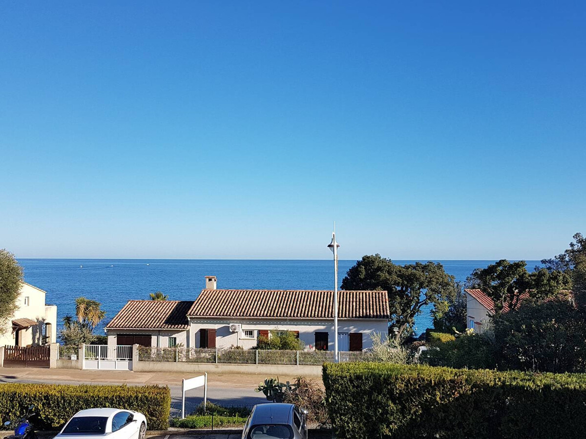 Appartement 4 pers vue mer à Sari-Solenzara, plage à pied - Photo 1