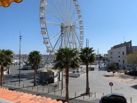 Spacieux T3 au Centre Port, Résidence avec Piscine, Cap d'Agde - Photo 23