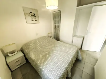 T3 rénové avec piscine et parking à 100 m de la plage, Cap d'Agde : photo 11