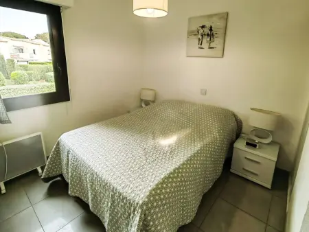 T3 rénové avec piscine et parking à 100 m de la plage, Cap d'Agde : photo 13