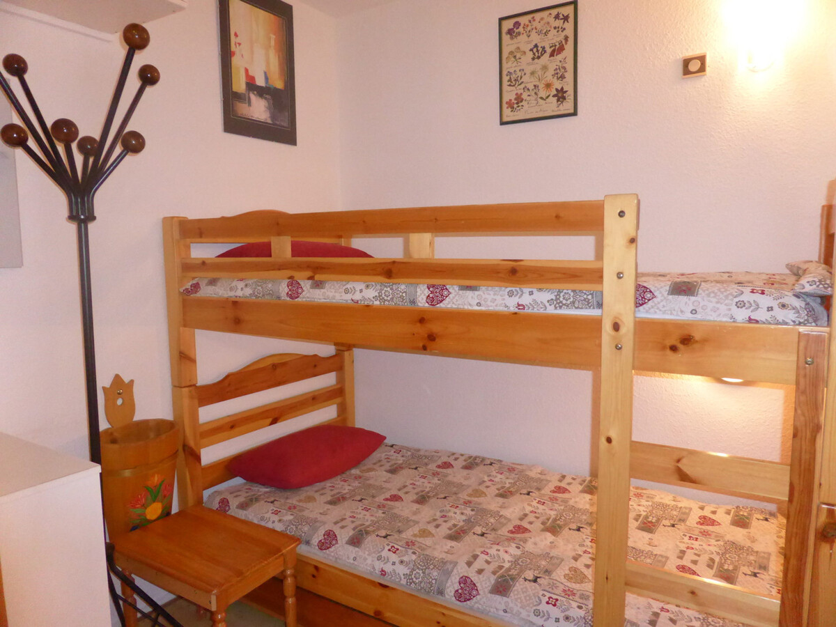 Studio cabine 31m² avec balcon et parking privé - Photo 5