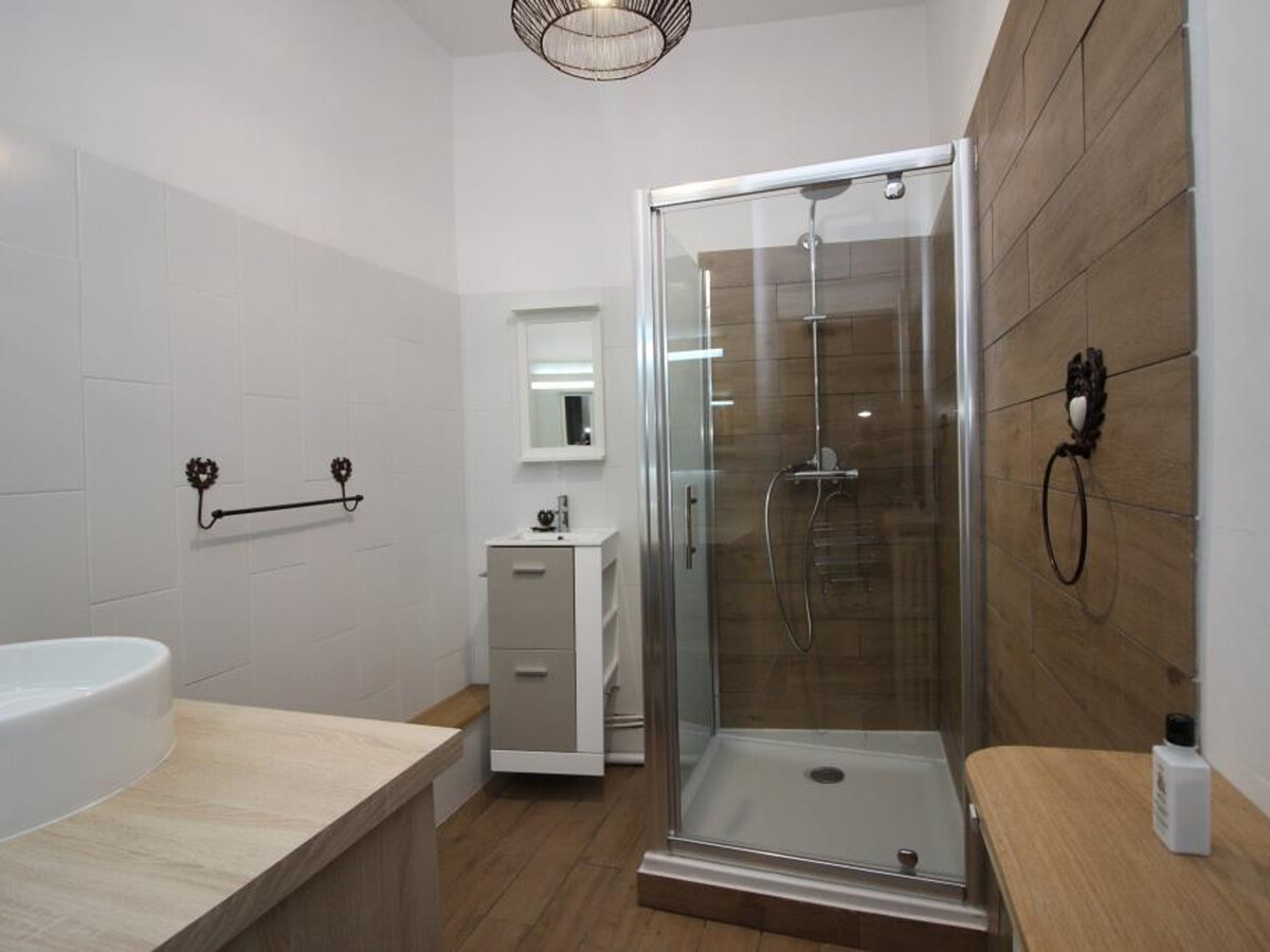 Duplex T3 hyper centre avec vue sur le Sancy - Photo 10