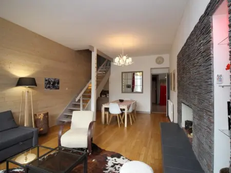 Location appartement à Mont Dore, Duplex T3 Hyper Centre Mont-Dore avec WiFi