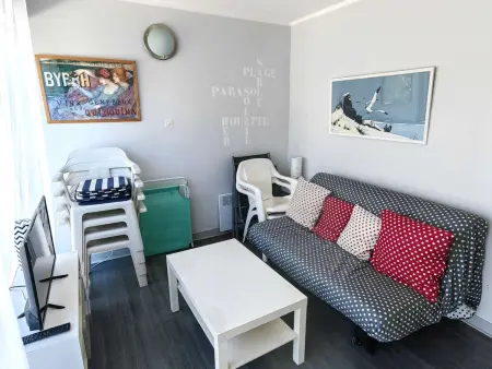 T3 rénové front de mer au Cap d'Agde avec parking privatif : photo 5