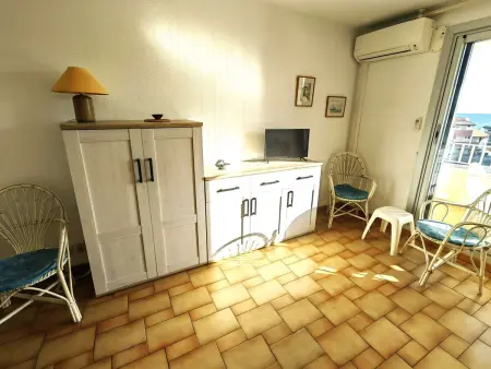 Studio climatisé vue mer avec parking privatif au Cap d'Agde : photo 2