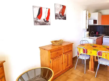 Studio cabine spacieux avec piscine, proche plage - Photo 4
