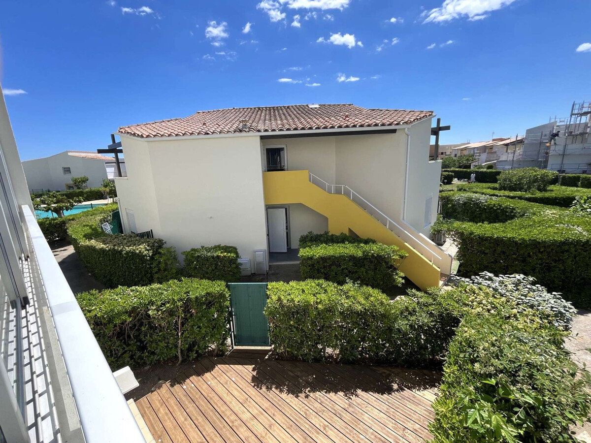 T2 rénové à 50m de la plage, piscine et parking - Photo 14